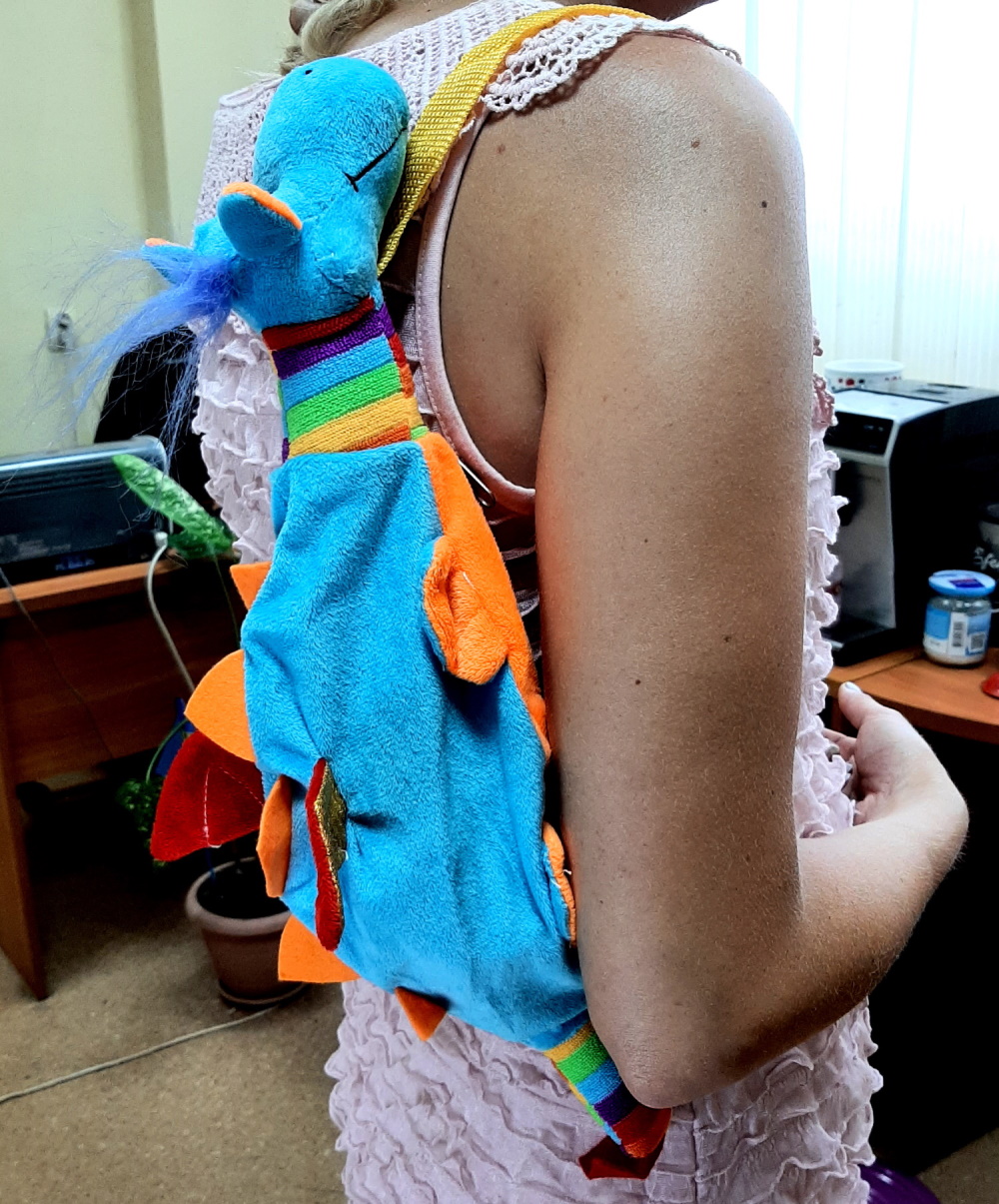 Рюкзак "Дракончик" с полосатым хвостом, 45см