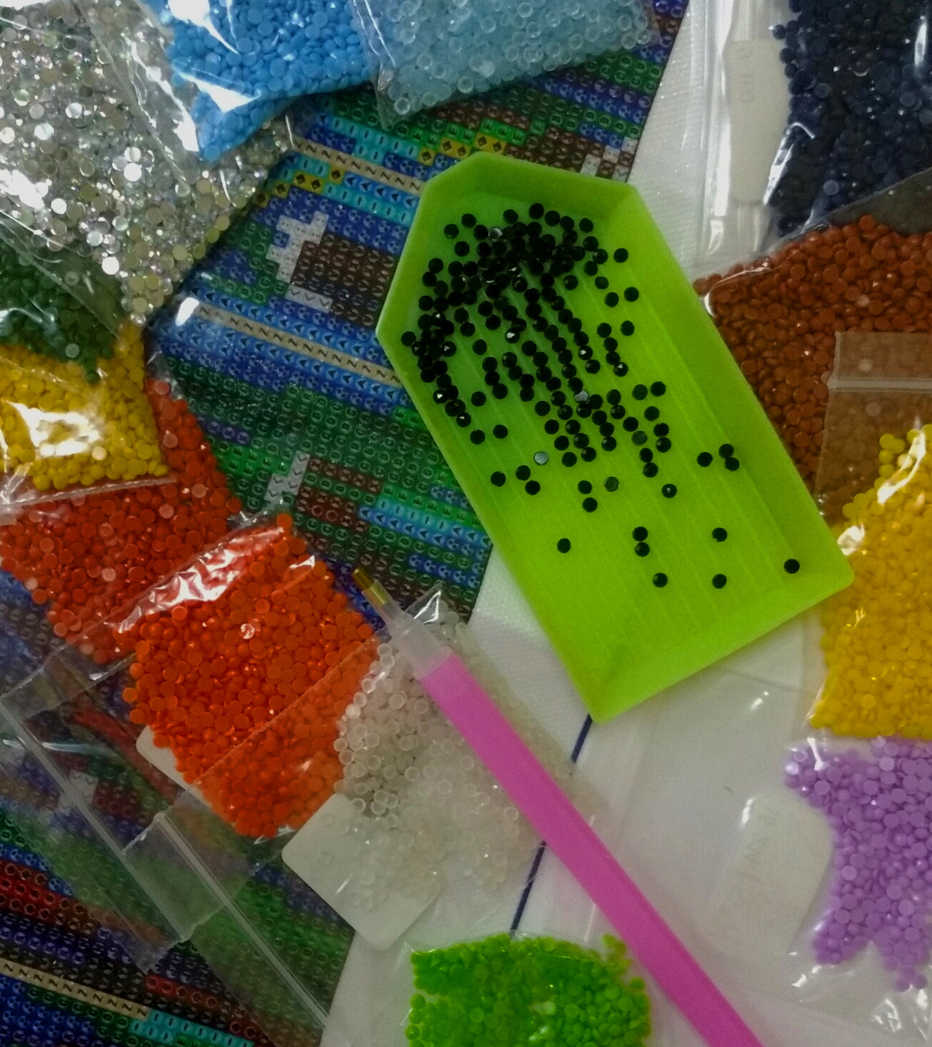 Алмазна мозаїка неонова "Золота бджола", 30*40см, без підрамника, в кор. 42*6,5*4см, ТМ Dreamtoys