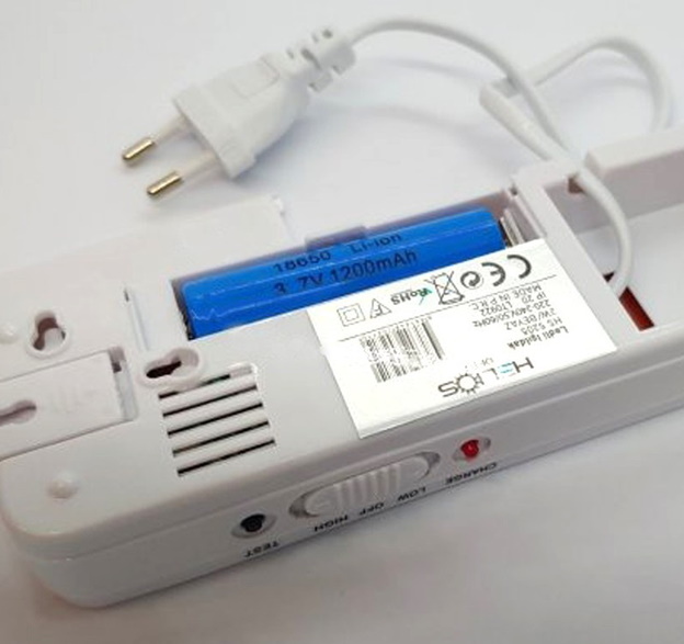 Светодиодный аккумуляторный светильник-маяк Helios Opto 30 Led 2w, в кор. 21*6*3см