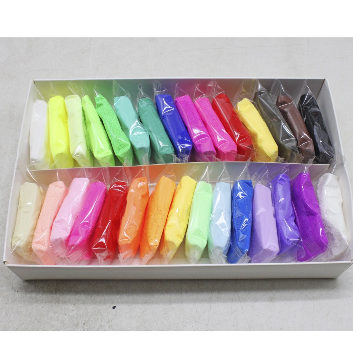 Набор для лепки с воздушным пластилином Elastic Clay 30 sticks, в кор. 24*15*15см, TM Lovin (10шт)