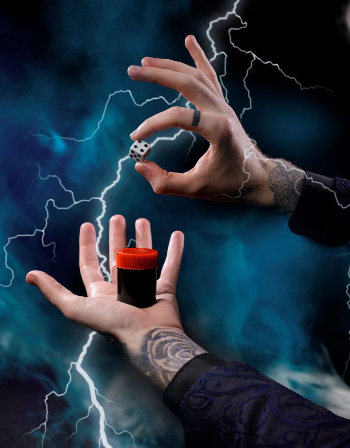 Пристрій для демонстрації фокусів і трюків в ігровій формі Magic Five – Secret Dice, в кор. 22*14*5см